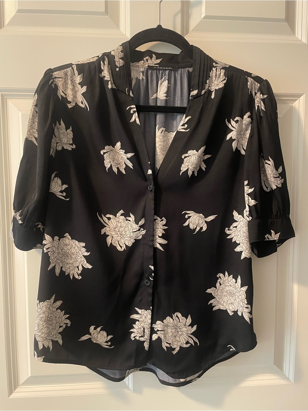 Tahari Black Button-Front Blouse with White Floral Print